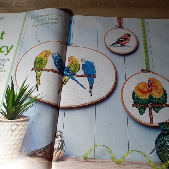 Cross Stitch Crazy Magazine Back Issue Valentines Country Charm Bunnies Parrots - Picture 7 of 11